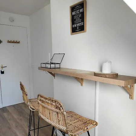 Black Apartment Rouen