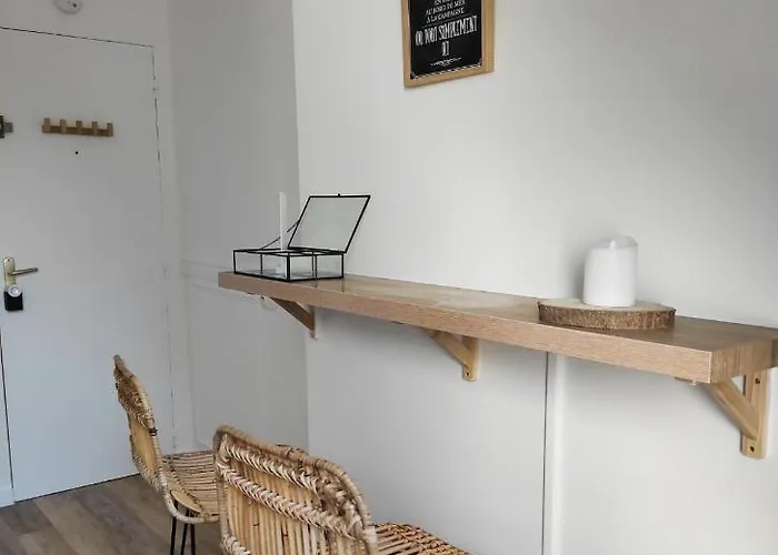 Black Apartment Rouen